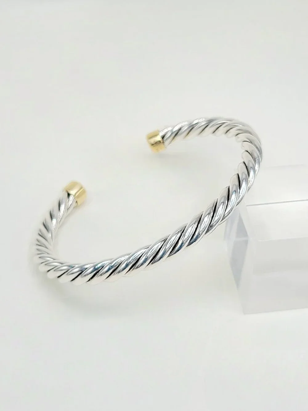 David Yurman Cable Cuff Bracelet w/ Sterling Silver & 18K Yellow Gold - Medium